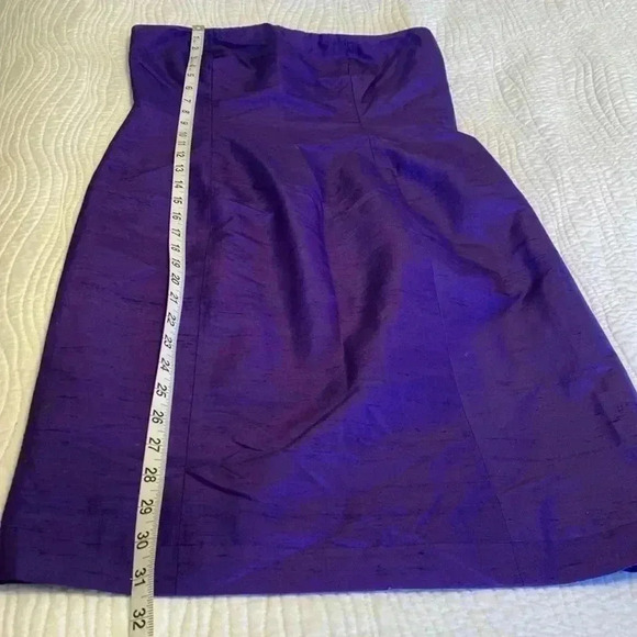 MODA International Purple 100% Silk Cocktail Strapless Dress in Size 8. - Picture 6 of 13